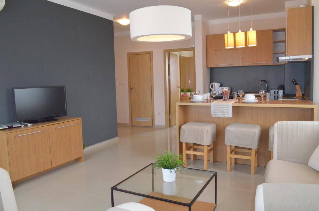 Bay Apartments Sozopol Bagian luar foto